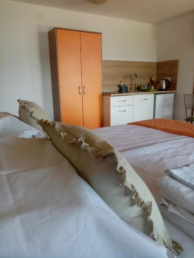 Studio Apartman Bel Vedere Motovun Luaran gambar