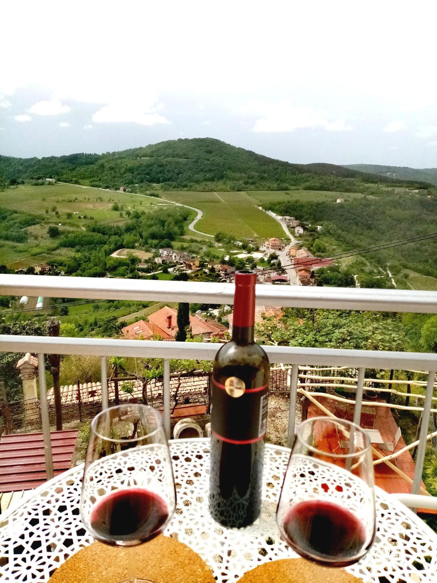 Studio Apartman Bel Vedere Motovun Luaran gambar