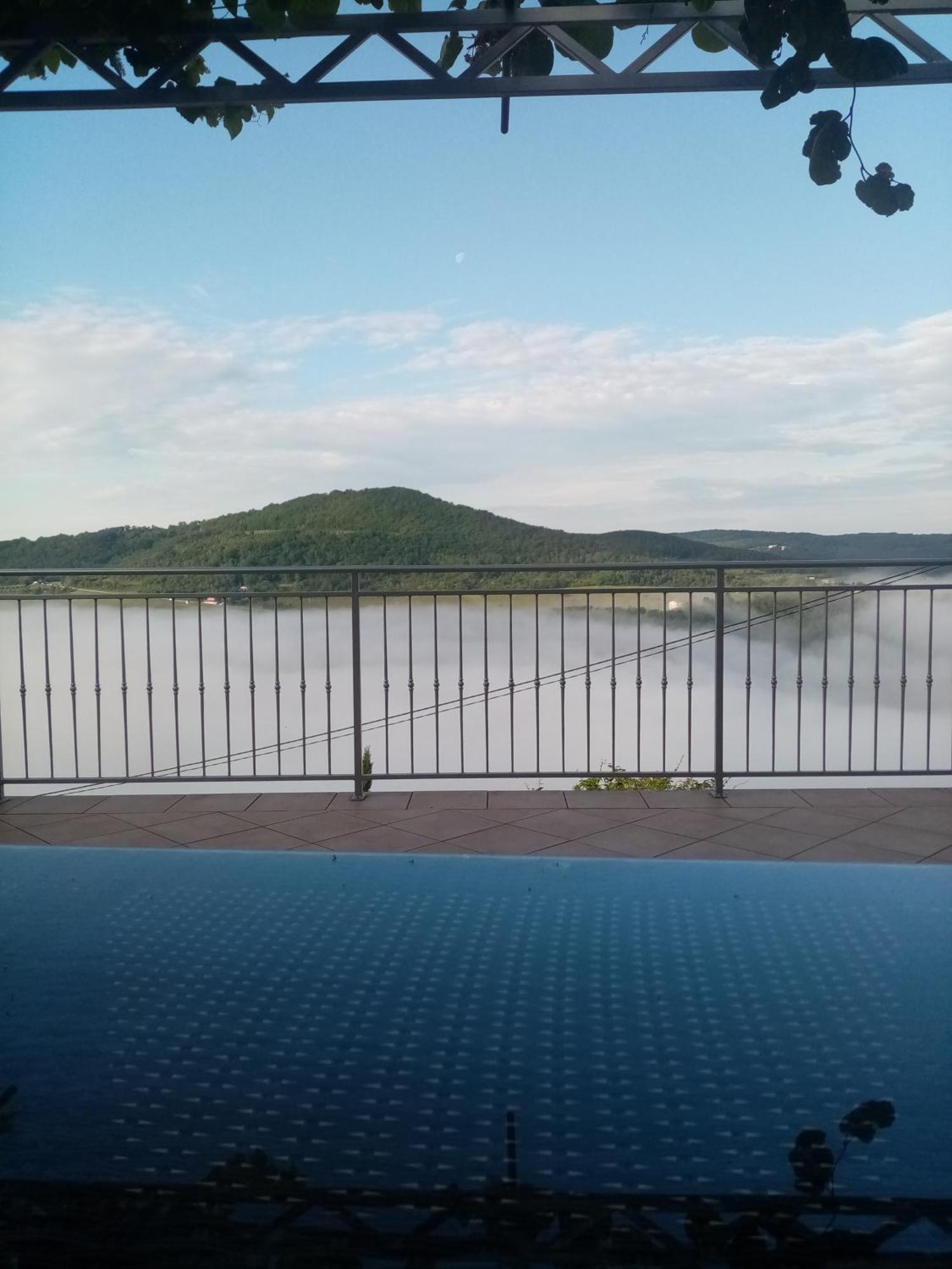 Studio Apartman Bel Vedere Motovun Luaran gambar